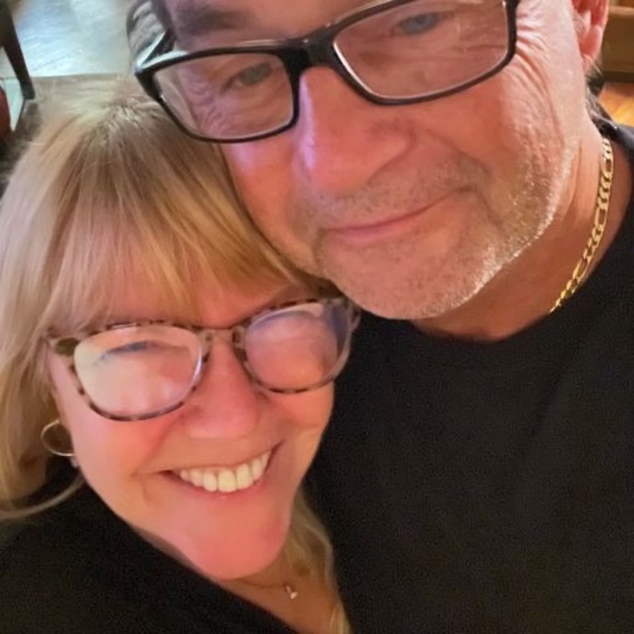 Meet your Posher, Tina luisa - Picture 1 of 1